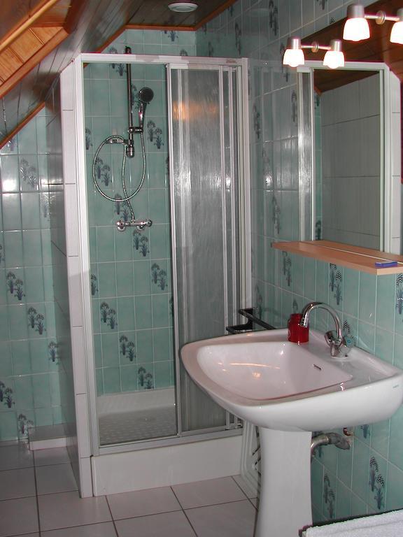 Les Gîtes de Garz Ar Bik Brasparts Zimmer foto